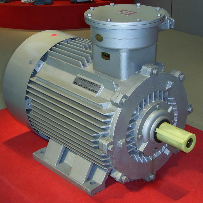 YB3-355L-4防爆电机45°角实拍